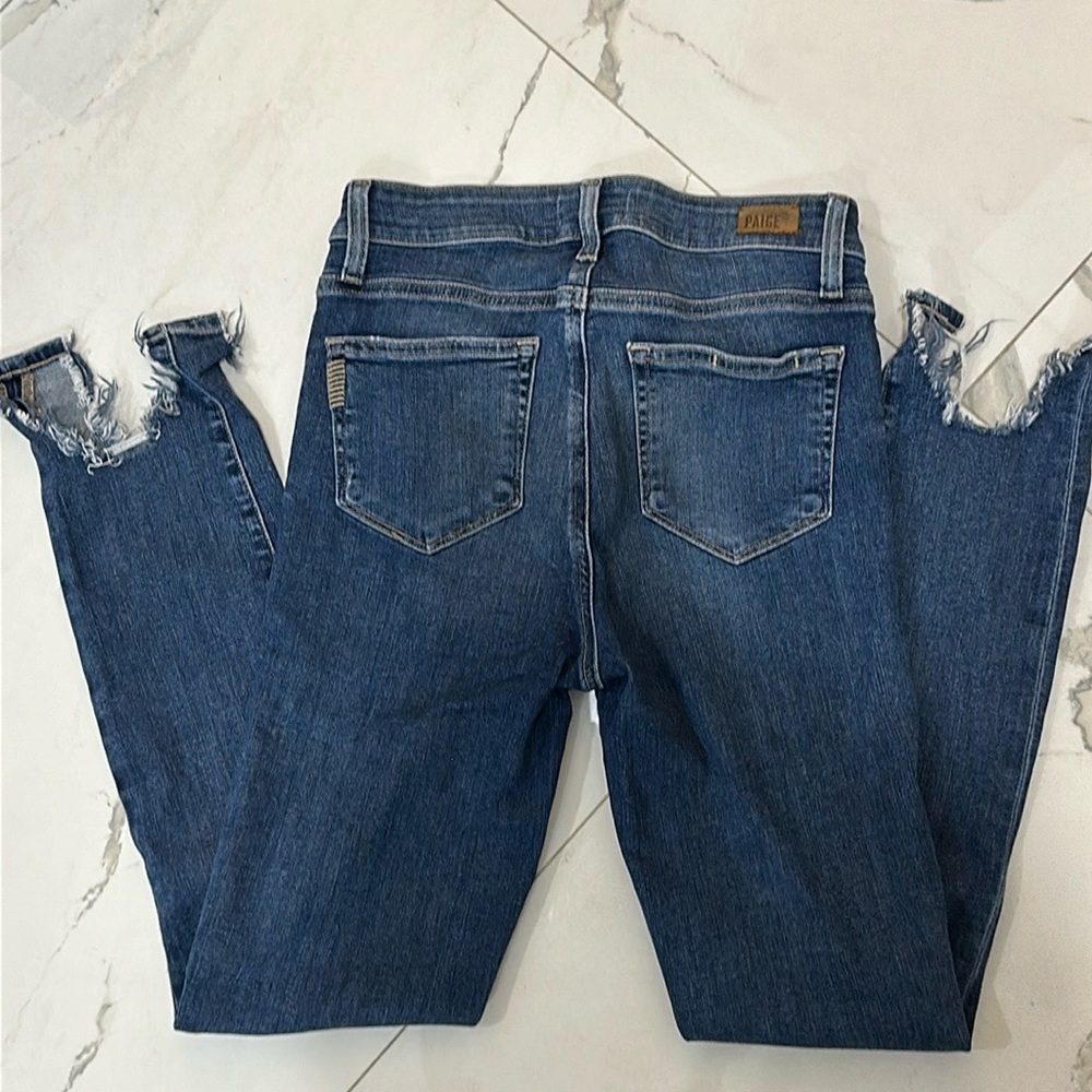 Paige Hoxton Ankle Peg Jeans in Hannie - Picture 5 of 9